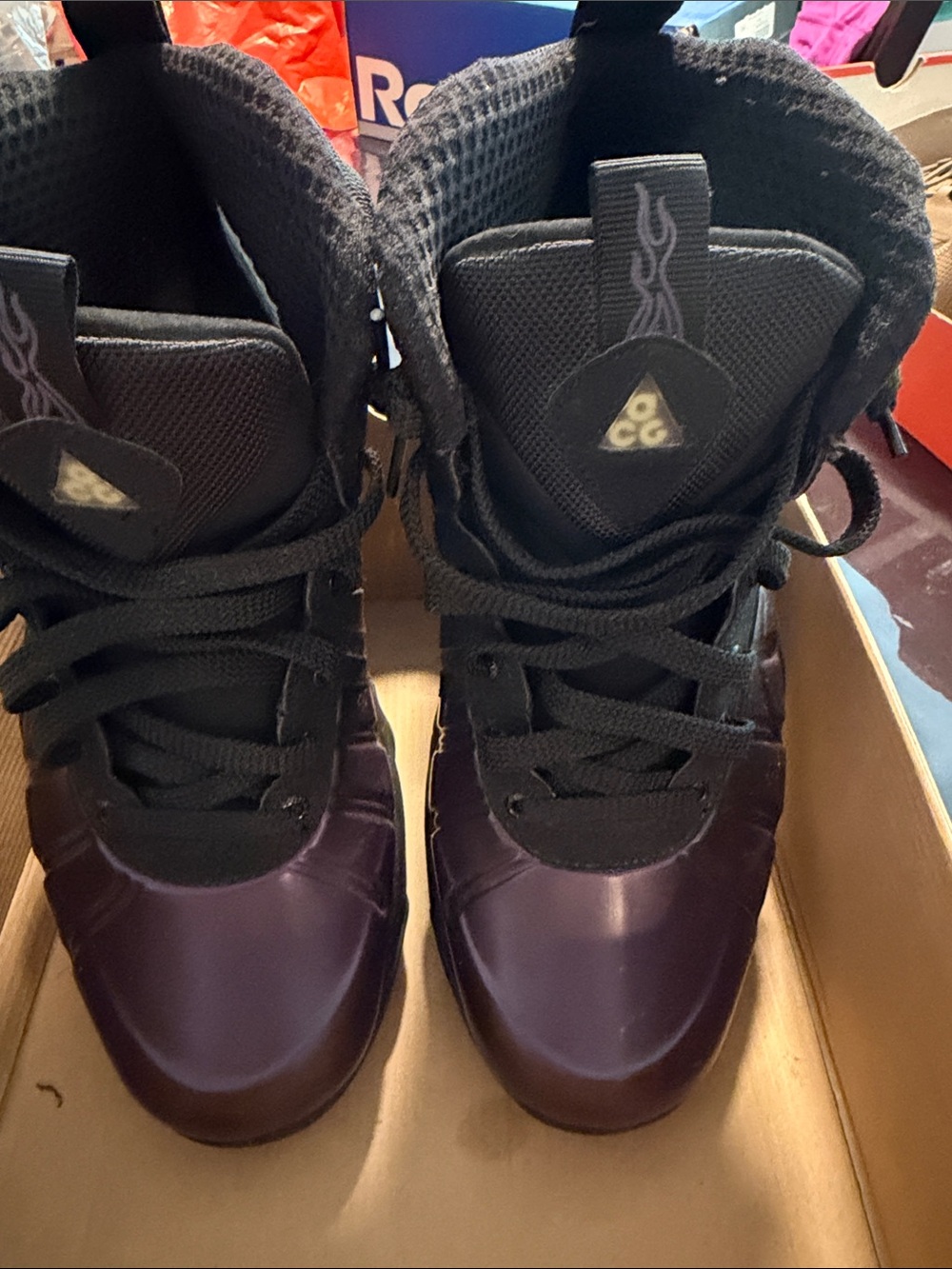 Nike Foamposite Boots - Picture 4 of 7